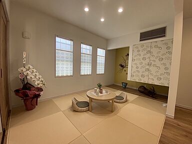 株式会社秀光ビルド 徳島店の施工事例「吹き抜けとスキップフロアのある『こだわりが詰まったお家』」の画像3