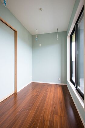 ほっとほーむの施工事例「【姫路/寝室1階/シンプル/半平屋】寝室は1階に、大工さんが考えた自分のお家」の画像6