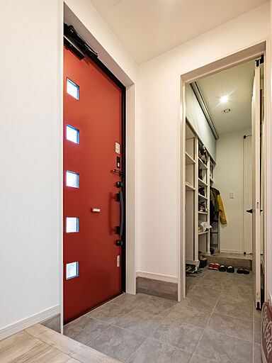 イデキョウホーム株式会社の施工事例「冬も夏も薄着で快適に過ごせる「全館空調&屋上庭園付きの省エネ住宅」」の画像5