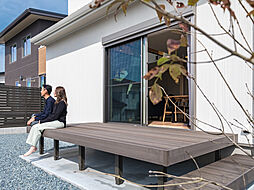 イデキョウホーム株式会社の施工事例「夫婦で料理も、テレワークも、全館空調の家でおうち時間を満喫中」の画像