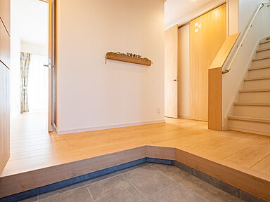 イデキョウホーム株式会社の施工事例「子どもと一緒に思い出を作る屋上のある2階リビングの家」の画像8