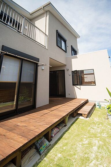 デザインセンターオワリヤの施工事例「海外風の住宅」の画像3
