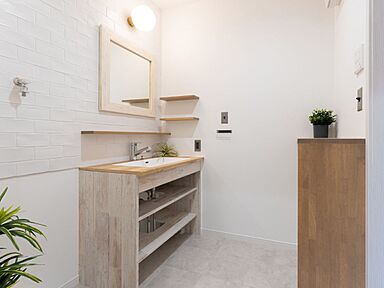 JOIN US HOME (ジョイナスホーム)の施工事例「【名古屋市/家事ラク/ナチュラル/】海外製食洗機と暮らす爽やかな家」の画像7