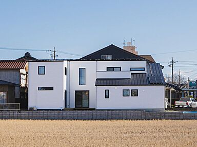 JOIN US HOME (ジョイナスホーム)の施工事例「【あま市/中庭/二世帯/ホテルライク】中庭のある 二世帯住宅」の画像10