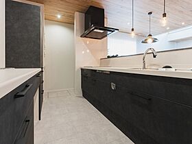 JOIN US HOME (ジョイナスホーム)の施工事例「【名古屋市/ガレージ/趣味/ヌック】愛車と暮らすガレージ住宅」の画像4