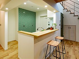 JOIN US HOME (ジョイナスホーム)の施工事例「【弥富市/吹き抜け/アメリカンスタイル】ZERO-CUBE FREAK’S」の画像3