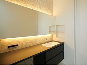 JOIN US HOME (ジョイナスホーム)の施工事例「【木曽岬町/ホテルライク/重厚感】白基調の広々LDKで、上質で明るい毎日を」の画像4