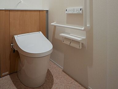 JOIN US HOME (ジョイナスホーム)の施工事例「【名古屋市/二世帯/総タイル/重厚感】二世帯で暮らす総タイル張りの温もりのある家」の画像5