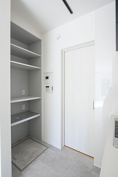 JOIN US HOME (ジョイナスホーム)の施工事例「【弥富市/愛犬/店舗併用/ペットサロン】ペットサロンのある愛犬と暮らす家」の画像6