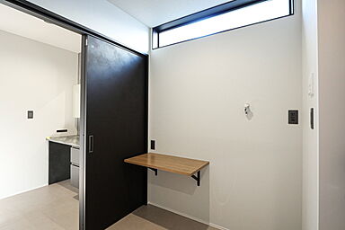 JOIN US HOME (ジョイナスホーム)の施工事例「【蟹江町/こだわりキッチン/家事動線】大人モダンナチュラルハウス」の画像6