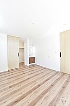 シンプルモダンスタイルの洋室 オーガニックハウス名古屋東の事例画像