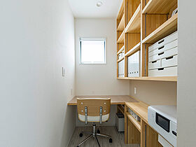 REGALO建築設計の施工事例「【インナーガレージ/高気密高断熱/4LDK】ガレージのあるラグジュアリーな家」の画像4