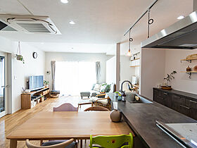 REGALO建築設計の施工事例「【高気密高断熱/4LDK】ナチュラルモダンで開放的な家」の画像3