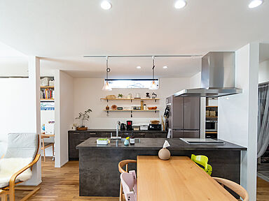 REGALO建築設計の施工事例「【高気密高断熱/4LDK】ナチュラルモダンで開放的な家」の画像4