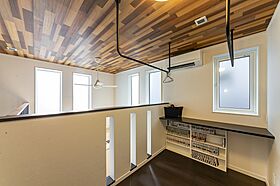 大東住宅株式会社の施工事例「開放感と木の香りに癒されるLDK 敷地以上に広く感じる工夫に注目」の画像5