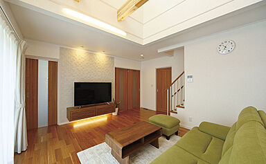 大東住宅株式会社の施工事例「ナチュラルな色合いの箱型の家。爽やかな風を感じる住み心地」の画像1