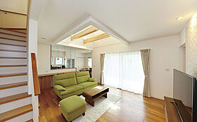 大東住宅株式会社の施工事例「ナチュラルな色合いの箱型の家。爽やかな風を感じる住み心地」の画像2