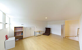 大東住宅株式会社の施工事例「ナチュラルな色合いの箱型の家。爽やかな風を感じる住み心地」の画像5