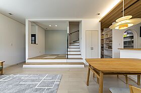 大東住宅株式会社の施工事例「広々LDK&家事をラクにする工夫満載の家」のメイン画像