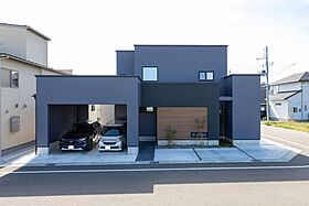 家'Sハセガワ株式会社の施工事例「Enjoy Skip Life【上越市・スキップフロア・オープンガレージ】」の画像1