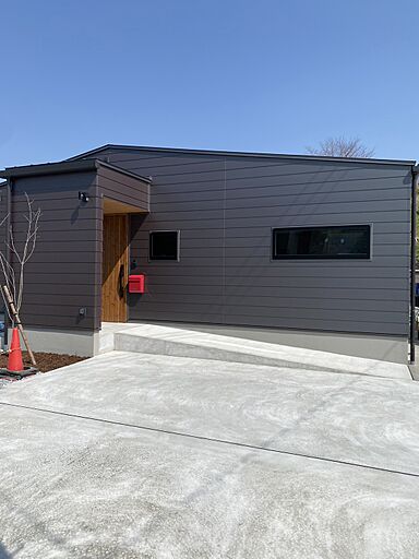 高垣工務店の施工事例「【上富田町】一緒でもひとりでも楽しい平屋のおうち」の画像