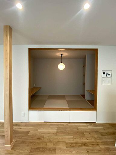 高垣工務店の施工事例「【田辺市】ときめく窓辺カフェと、おこもり和モダンに癒やされるおうち」の画像4