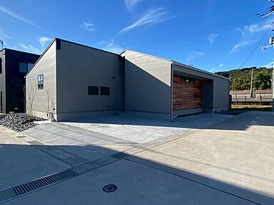 高垣工務店の施工事例「【上富田町】平屋って、こんなにここちよい。」の画像9