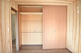 たいようホーム株式会社の施工事例「ふるさとの徳島県産杉に包まれる壁紙ゼロの平屋住宅」の画像8