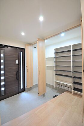 たいようホーム株式会社の施工事例「暮らしやすさにこだわったナチュラルテイストのお家」の画像9