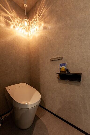 マコトホーム株式会社の施工事例「フロアタイルを採用したホテルライクな住宅」の画像7