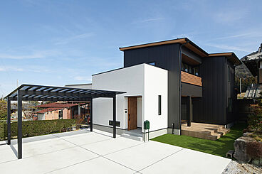 ALL・IN株式会社の施工事例「四季を感じる吹き抜けのある家」の画像