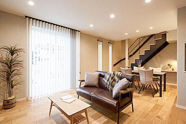 ALL・IN株式会社の施工事例「落ち着いた大人な雰囲気の家」の画像1