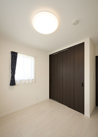 ALL・IN株式会社の施工事例「徹底して無駄をなくし、広々暮らす家」の画像10