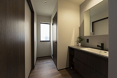 株式会社小堀建設 栞事業部の施工事例「CANON B-1」の画像8