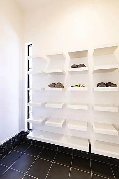 CASTLE HOMEの施工事例「スタイリッシュデザインの平屋」の画像2