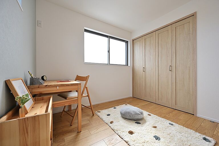 CASTLE HOMEの公式画像_洋室8