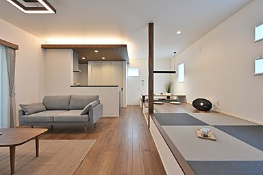 CASTLE HOMEの施工事例「小上がり和風ダイニングのある平屋」の画像2