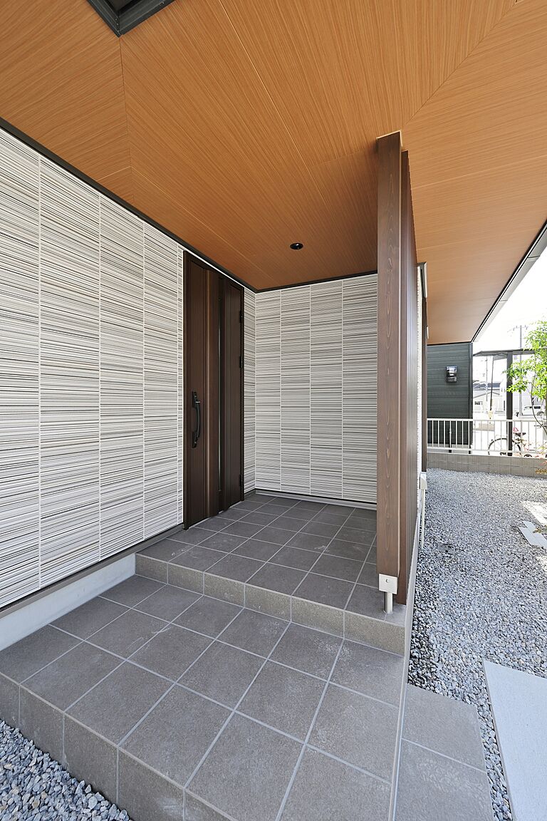 CASTLE HOMEの公式画像_玄関10