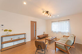 CASTLE HOMEの施工事例「輸入住宅風外観の家」の画像2