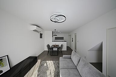 CASTLE HOMEの施工事例「子育て目線で考えた、家事がスムーズに流れる家」の画像1