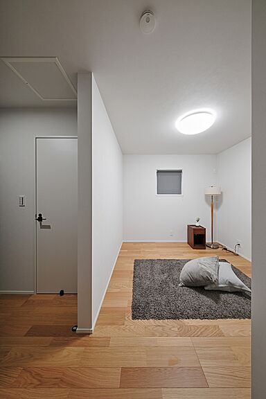 CASTLE HOMEの施工事例「勾配天井と家事動線にこだわった暮らしやすい平屋」の画像4