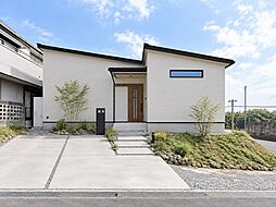 だいこうホームの施工事例「23.2帖LDKと3つの個室をワンフロアに。長期優良住宅で叶えた収納充実の平屋」の画像