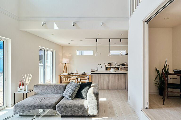 グラッソ株式会社の公式画像_リビング2