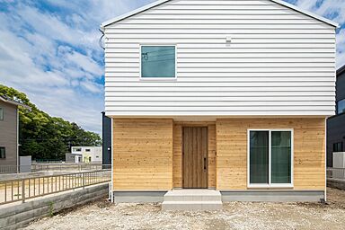 グラッソ株式会社の施工事例「リビング階段のあるナチュラルテイストな家」の画像5