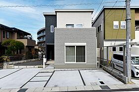 マコトホーム彦根店の施工事例「シンプルで開放的な住まい」のメイン画像