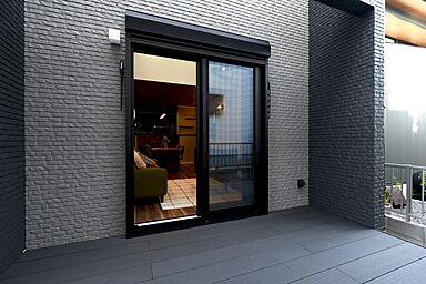 マコトホーム彦根店の施工事例「スタイリッシュな外観×ラグジュアリーな内装のおうち」の画像9