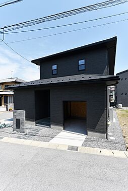 マコトホーム彦根店の施工事例「趣味を楽しむ、遊びごころが詰まった住まい」の画像