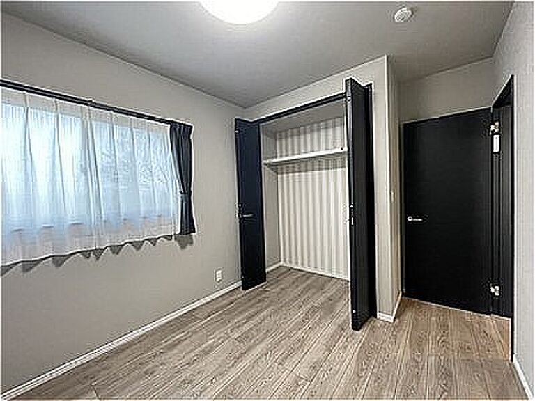 株式会社トキワ・ホームの公式画像_洋室10