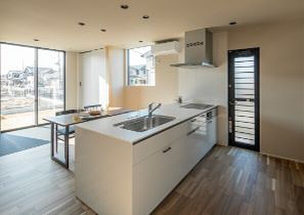 D-works株式会社の公式画像_キッチン5