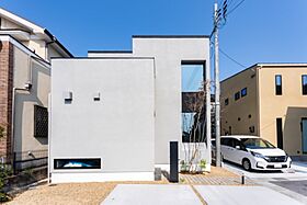 D-works株式会社の施工事例「光と陰影が織りなす、上質な空間の極み」のメイン画像